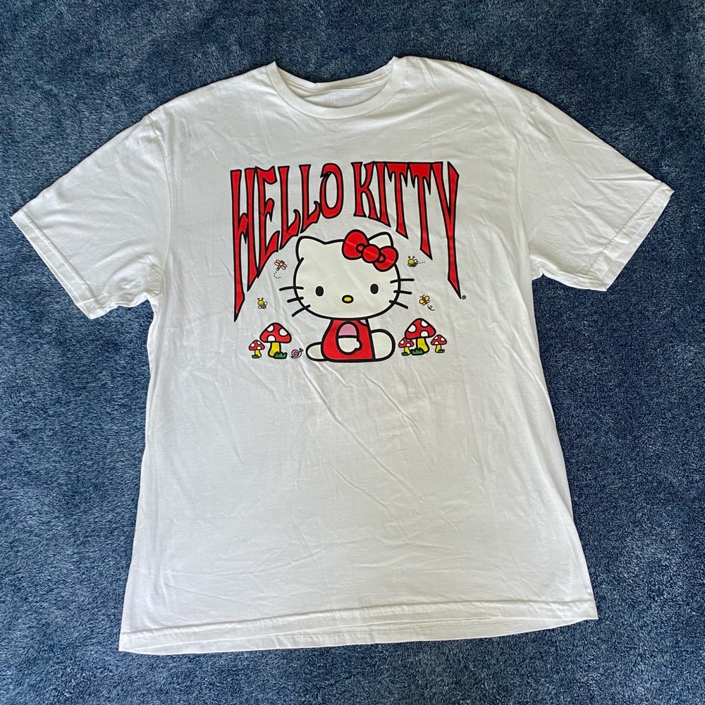 Hello kitty mushroom shirt